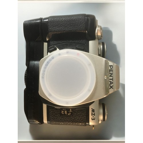 167 - Pentax 35mm Cameras - Vintage and Later x41. Pentax Asahi K1000 2. Pentax MZ-3 3. Pentax SV Asahi - ... 