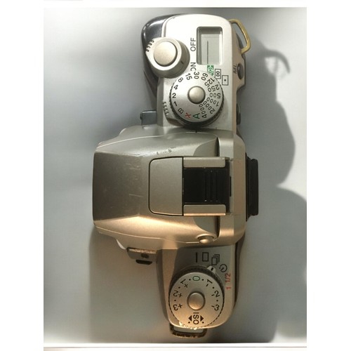 167 - Pentax 35mm Cameras - Vintage and Later x41. Pentax Asahi K1000 2. Pentax MZ-3 3. Pentax SV Asahi - ... 