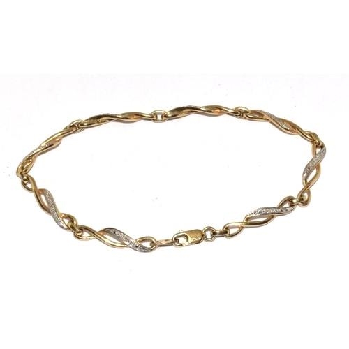 35 - 9ct gold and diamond Celtic style lobster claw bracelet with diamond insert. 7 inches long 5.7g