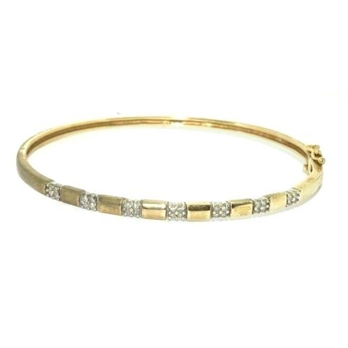 45 - 9ct gold Diamond set bangle 8.7g