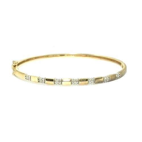 45 - 9ct gold Diamond set bangle 8.7g