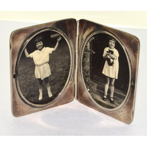 203 - Silver embossed pocket photograph double frame 6x5cm closed