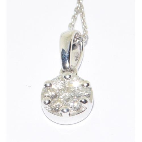 232 - 9ct white gold Diamond pendant necklace and chain of 30 points