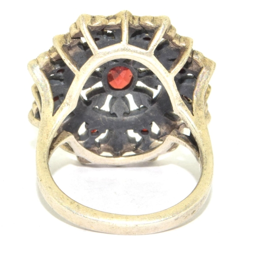 262 - 925 silver ladies Garnet and Marcasite vintage statement ring size O