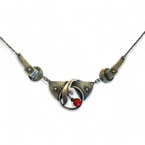 101 - A Silver Arts & Crafts style pendant necklace.