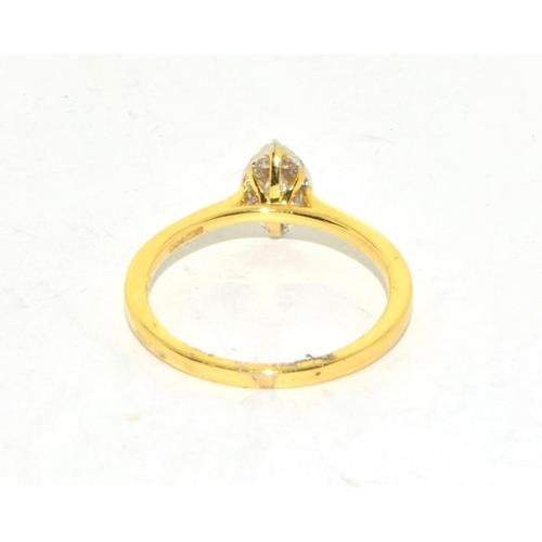 279 - 18ct gold ladies Diamond Marquoise cut dress ring size M