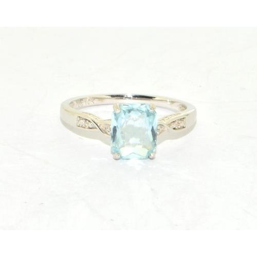 281 - 18ct white gold Aquamarine and Diamond ring size N