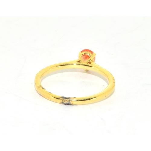 284 - 18ct gold pear shape Diamond and Citrine ring size M