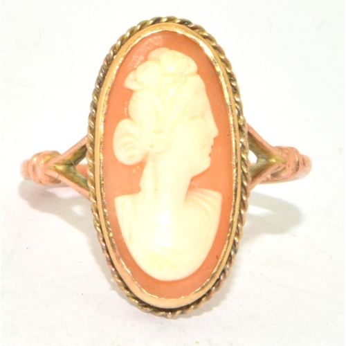 332 - 9ct gold ladies vintage shell carved Cameo ring 2.7g size N