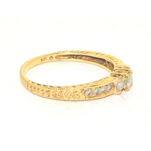 211 - 9ct gold ladies Diamond set ring with trifold Diamonds and diamonds to the shank approx 40 points si... 