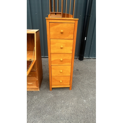 81 - Mid-Century Modern Wooden writing bureau with leather writing surface, accompanied by a pair of wood... 