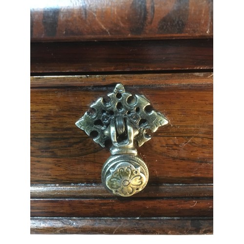 361 - 19th Century Rosewood Veneered Sewing/Works table and contents. Single Drawer on Column Supports to ... 