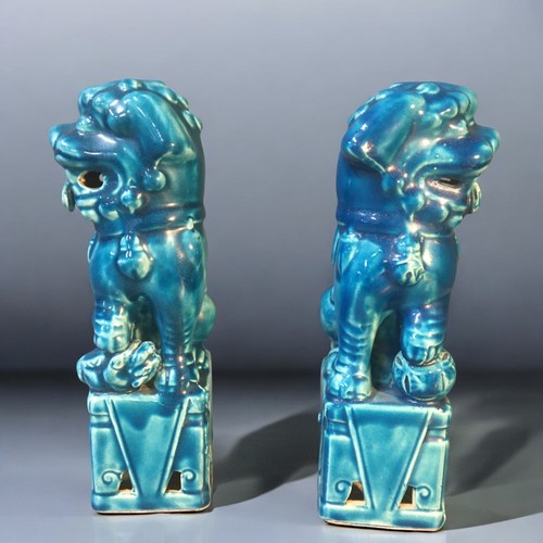 120 - Vintage Pair of Ceramic Turquoise Glazed Foo Dogs.H 20cm