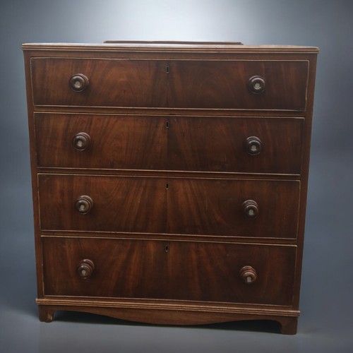 376 - Mid 19th Century 4 Graduated Drawer Chest of Drawers. Turned Wood with MoP inlay Handles.Mahogany Ve... 