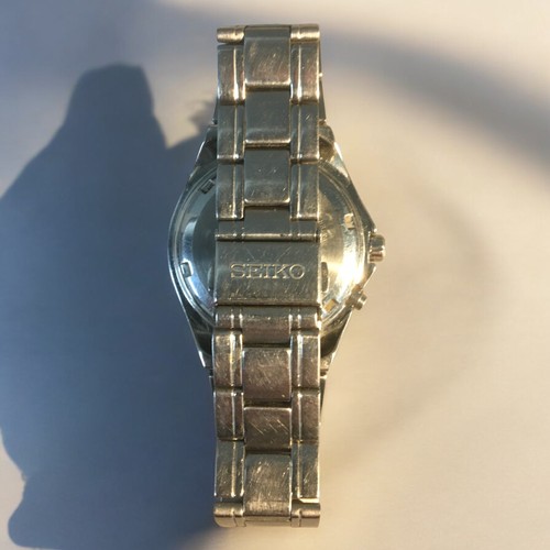 222 - Seiko Kinetic Watch 100m Water Resistant SKA113P1 with Box and Paperwork. Needs Servicing.