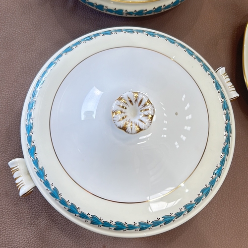 294 - Vintage WEDGWOOD APPLEDORE porcelain dinnerware set featuring floral motifs and gold trim. Includes ... 