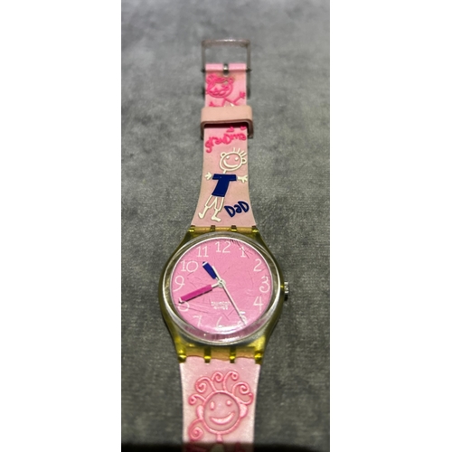 360 - Rare vintage Swatch Watch FAMILY PORTRAIT GE166 with Case and Papers 2005 by Ciara Baudet