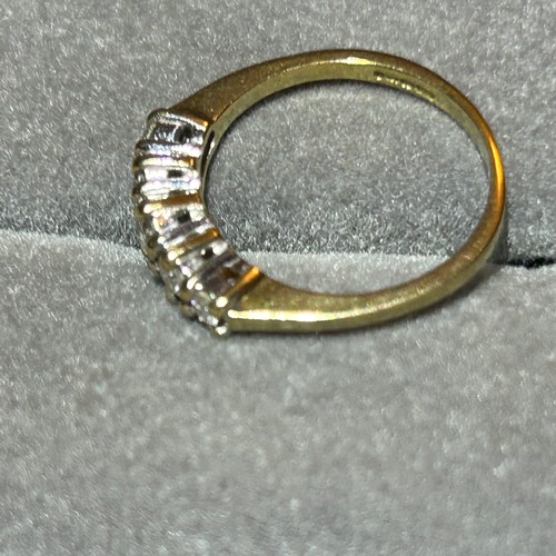 359 - 9ct gold and diamond ring size H/I 1.83gram gross