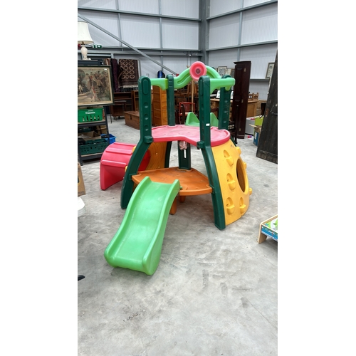 366 - Colorful plastic play set with slide and climbing frame, approximately 120 cm high.