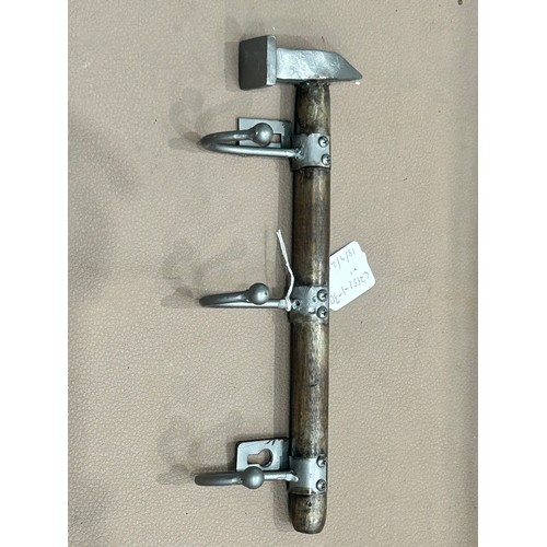 61 - Cast metal hooks on a wooden handle tool ref 050