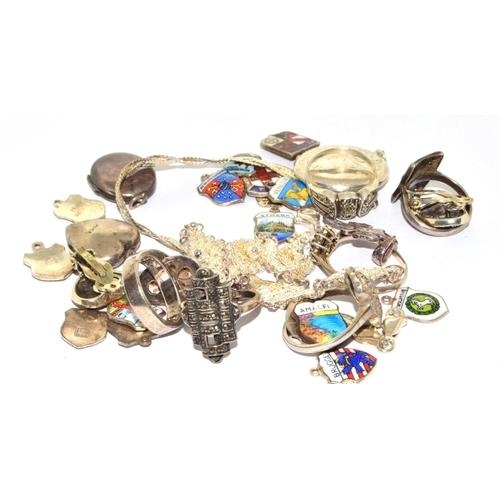 236 - Collection of various 925 silver jewellery.