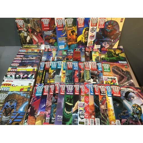 264 - 2000 AD Comics - Large Quantity 100+ 91-93.