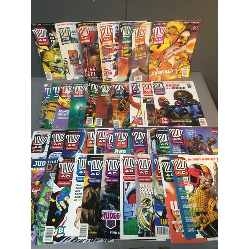 264 - 2000 AD Comics - Large Quantity 100+ 91-93.