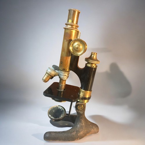 92 - 1910-20 German Otto Himmler of Berlin Serial No 13359 Microscope and Box. Carl Zeiss Lenses and of B... 