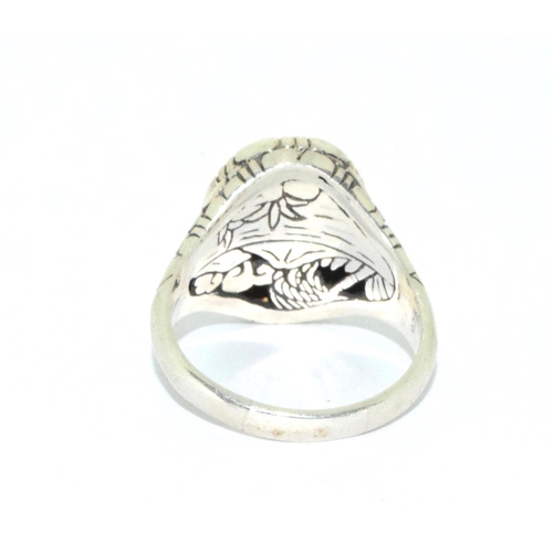 214 - 925 silver snake skin effect signet ring size U