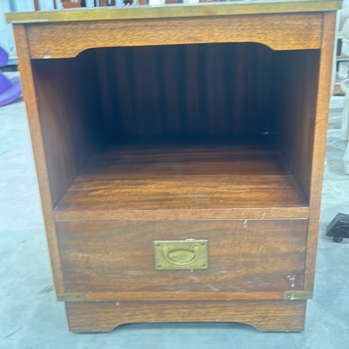 78 - Reprodux by Bevan Funnell Ltd mahogany side table with embossed leather top, crafted in England, fea... 