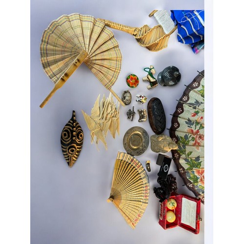 255 - a interesting collection Various Chinese memorabilia items to include Vintage Parasol, boxed Kite, a... 