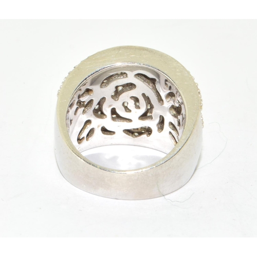 147 - Superb 7 band 925 silver ring size L