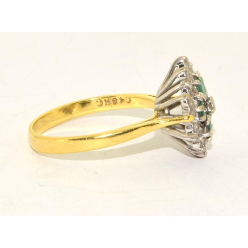 91 - 18ct gold ladies Emerald and Diamond Diamond shape ring size M