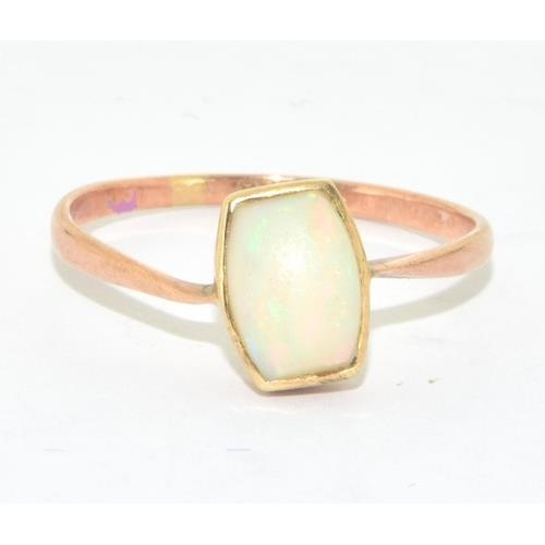 148 - 9ct gold ladies Opal oblong shape single stone ring size N