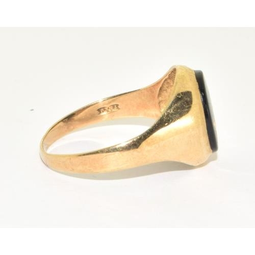 93 - Masonic gents 9ct gold signet ring size T