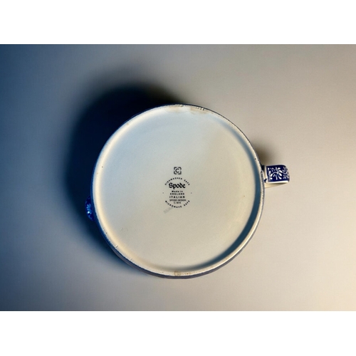 318 - A collection of Spode 'Blue Italian' Jugs & tankard.