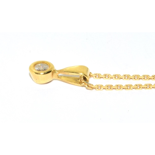 233 - 18ct gold Diamond solitaire pendant necklace of approx 15 points set on a 46cm long chain 