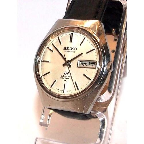 361 - Vintage Seiko Lordmatic Special gents automatic dress watch ref:5206-6050. Serial number dates this ... 