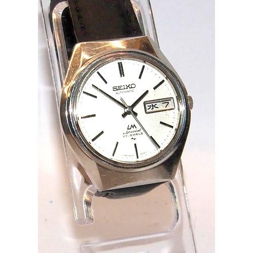 361 - Vintage Seiko Lordmatic Special gents automatic dress watch ref:5206-6050. Serial number dates this ... 