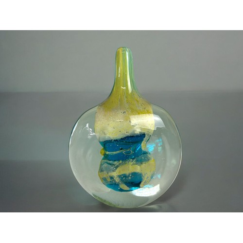 10 - A Michael Harris for Mdina 'Cut ice' lollipop glass vase. Circa 1970.Unsigned.Height -