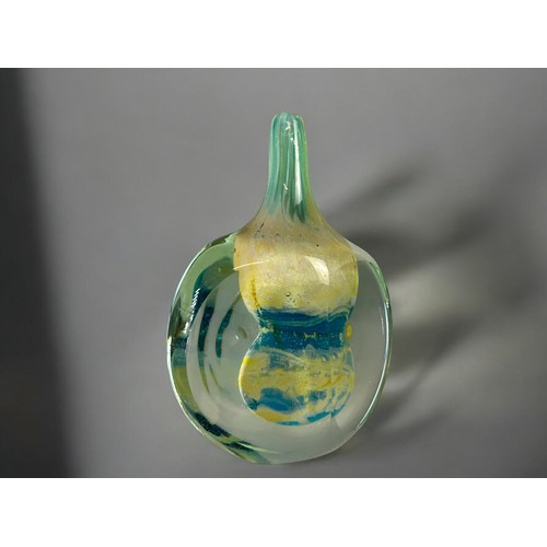 10 - A Michael Harris for Mdina 'Cut ice' lollipop glass vase. Circa 1970.Unsigned.Height -