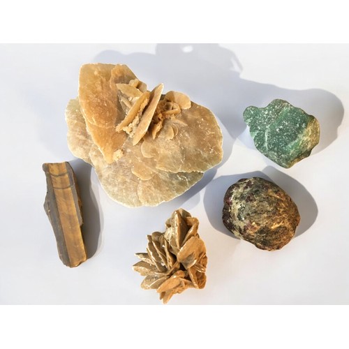 38 - Geological Specimens and Polished Stone Collection to include - Malachite dishes, Polished Eggs, Ros... 