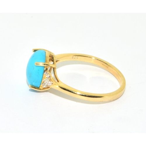 340 - Natural Turquoise and 9ct gold ring size O 2.3grms