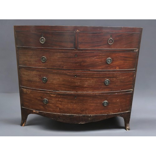 396 - 19th Century 2 over 3 Bow Fronted Mahogany Drawer Chest of Drawers.H 101cm x W 114cm x D 58cm.