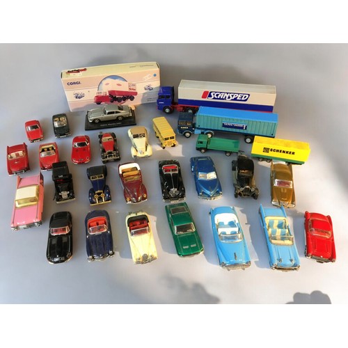 97 - Dinky, Matchbox and other Metal Model Cars, Ferrari, Mercedes, Jaguar, Corvette, Aston Martin, Trium... 