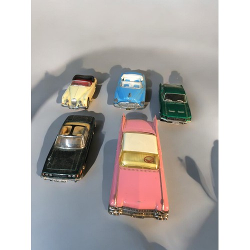 97 - Dinky, Matchbox and other Metal Model Cars, Ferrari, Mercedes, Jaguar, Corvette, Aston Martin, Trium... 