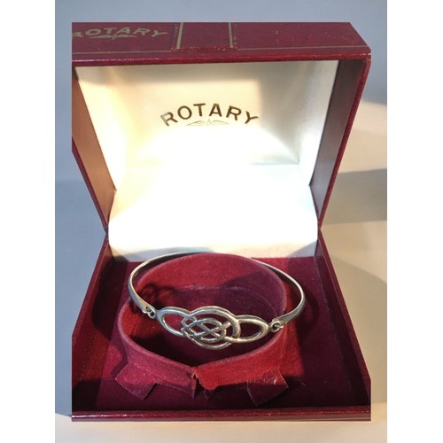 174 - Silver Jewellery, Mackintosh inspired Bracelets and a Bangle, 4 x Rings one set with Malachite. Hall... 