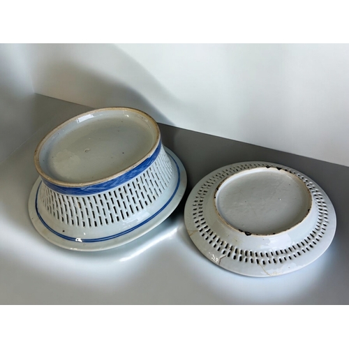 598 - A collection of Chinese 18th century export porcelain.Including a large blue & white charger, Qi... 