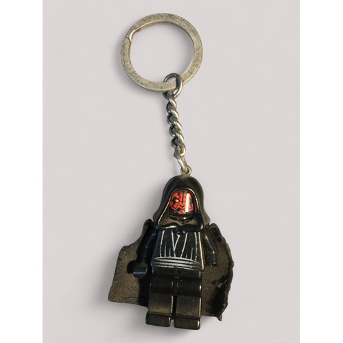 74 - Lego Starwars - Jedi Fighter & Kamino Series 3 (Boxed) and 5 X Lego Keyrings to include Chewbacc... 