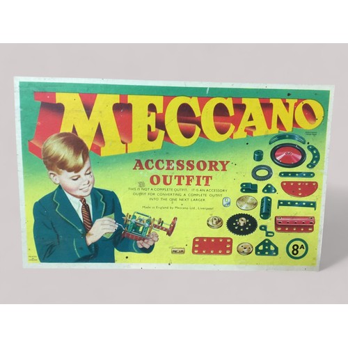 76 - Vintage Meccano Accessory Outfit 8A.